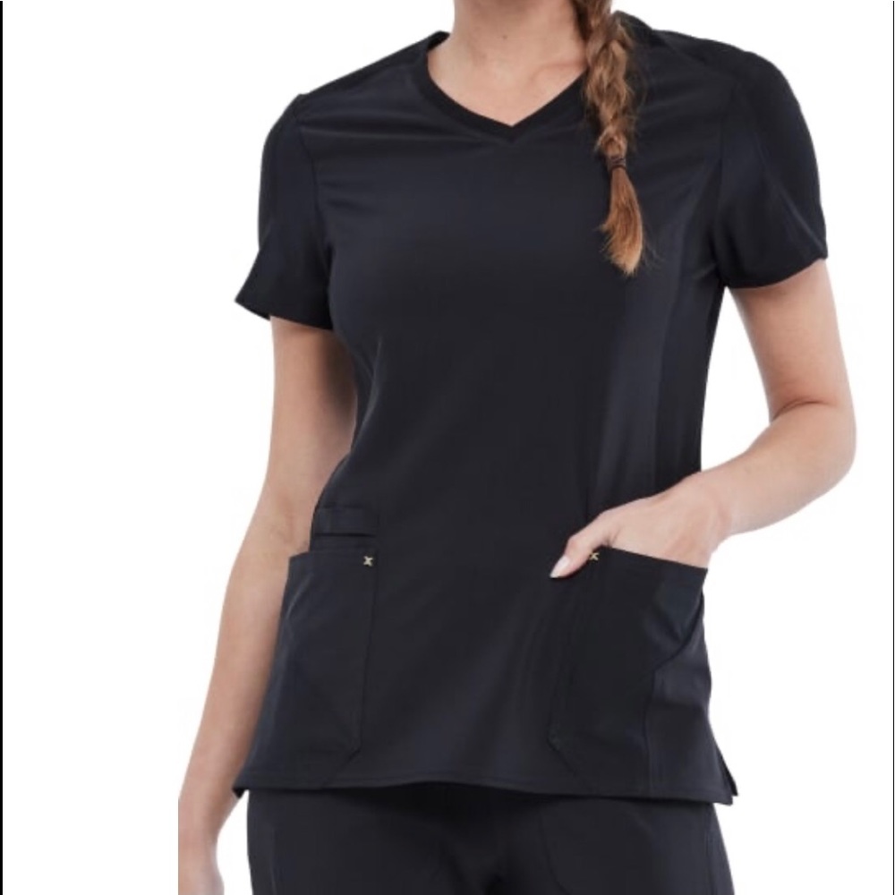Cherokee V-neck scrub top